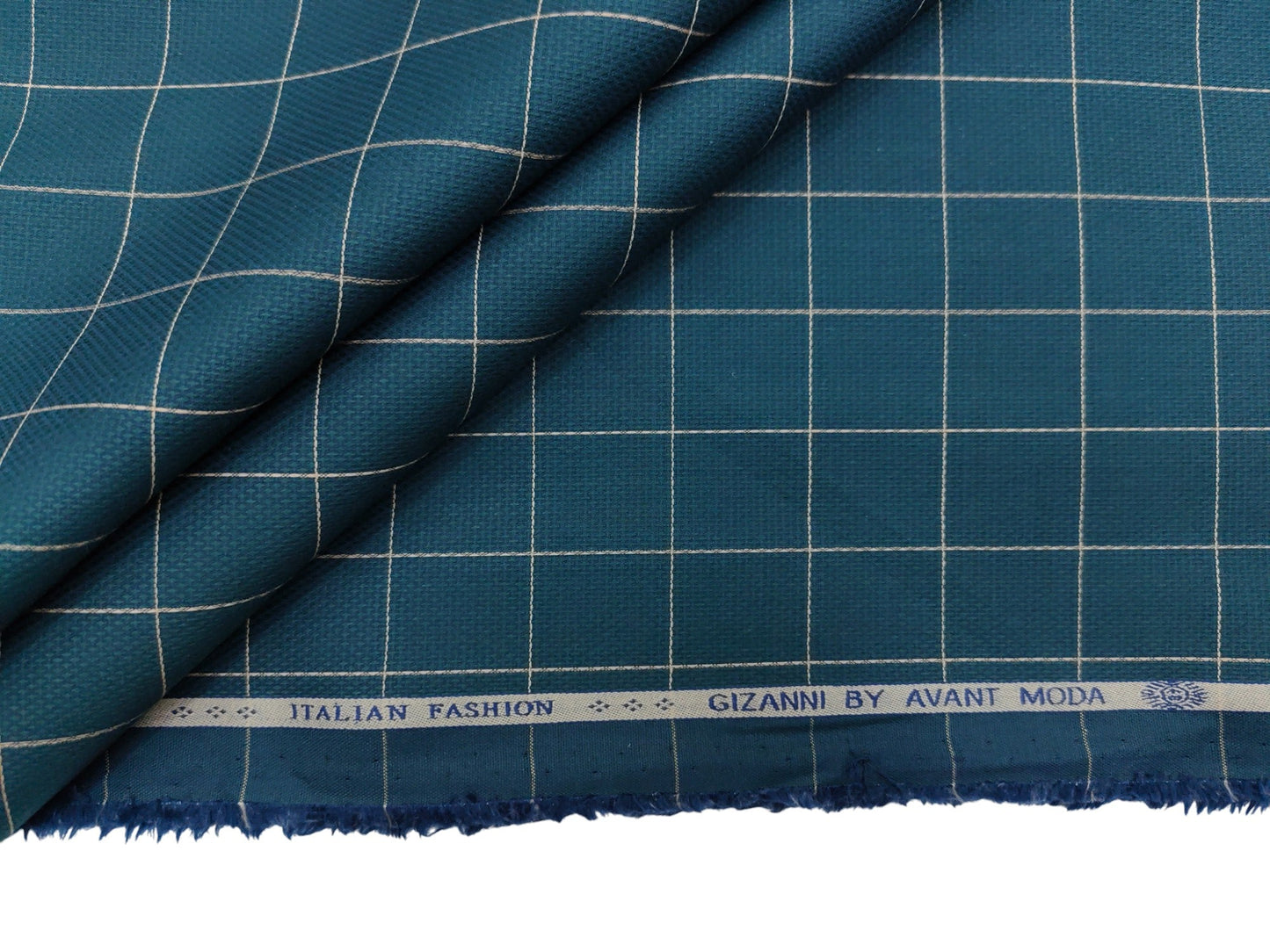 Avant Moda 100% Superfine Giza Cotton Shirting Fabric (Green, Checks)
