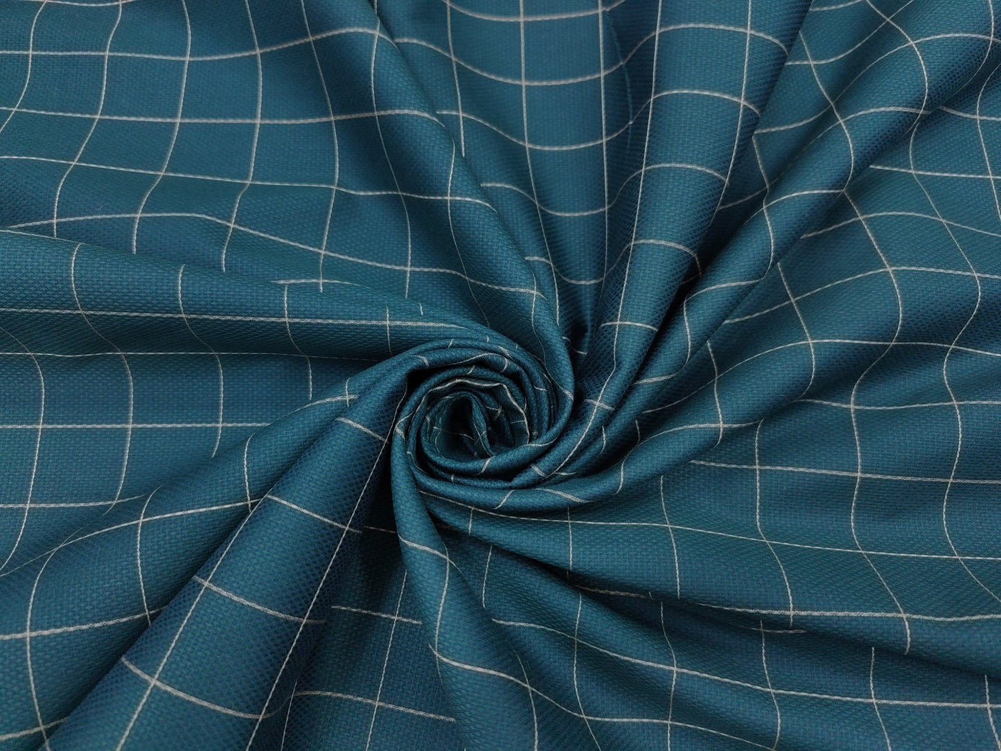 Avant Moda 100% Superfine Giza Cotton Shirting Fabric (Green, Checks)