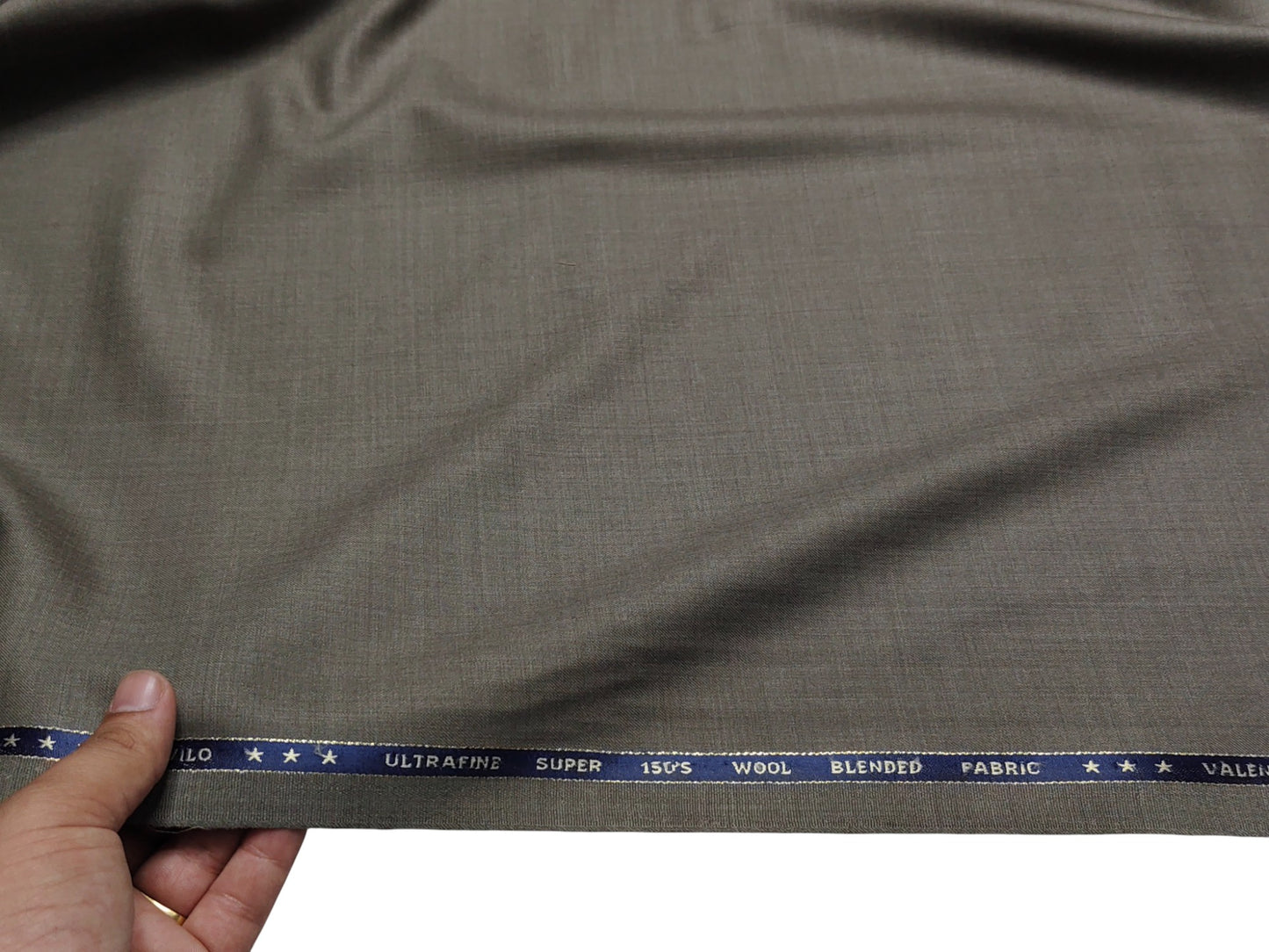 Valenzo 45% Ultrafine 150s Merino Wool Blend Suiting Fabric (Classic Brown, Self Design)