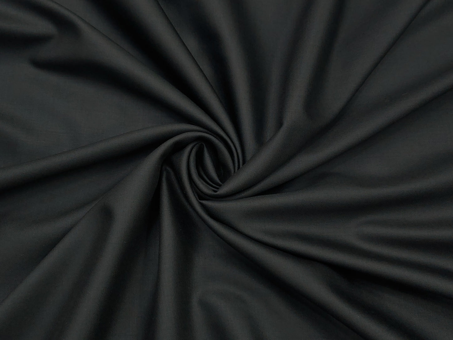 Cavalero Italy 60% Wool Super 130s Extrafine Australian Merino Wool Blend Suiting Fabric (Black, Plain Weave)