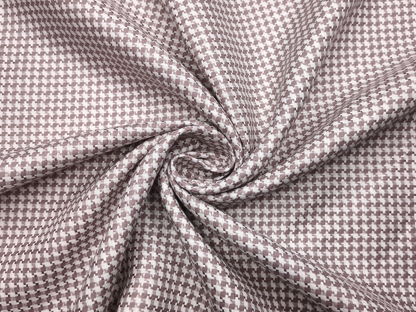100% Pure Linen 60 LEA Jacquard Shirting Fabric (Brown, Houndstooth Pattern)