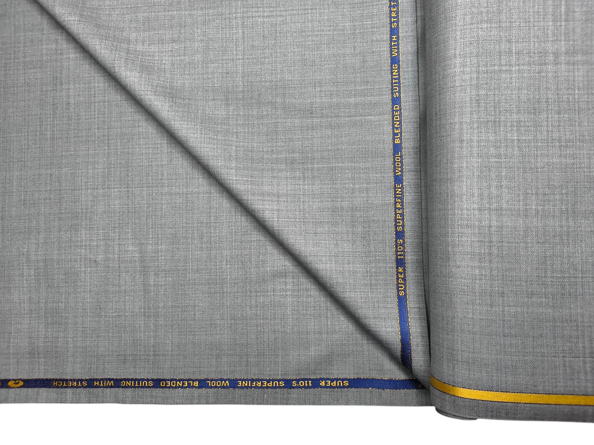 Georgia Gullini Italy Rimbalzo Super 110s Wool Blend Stretched Suiting Fabric (Light Grey, Plain)