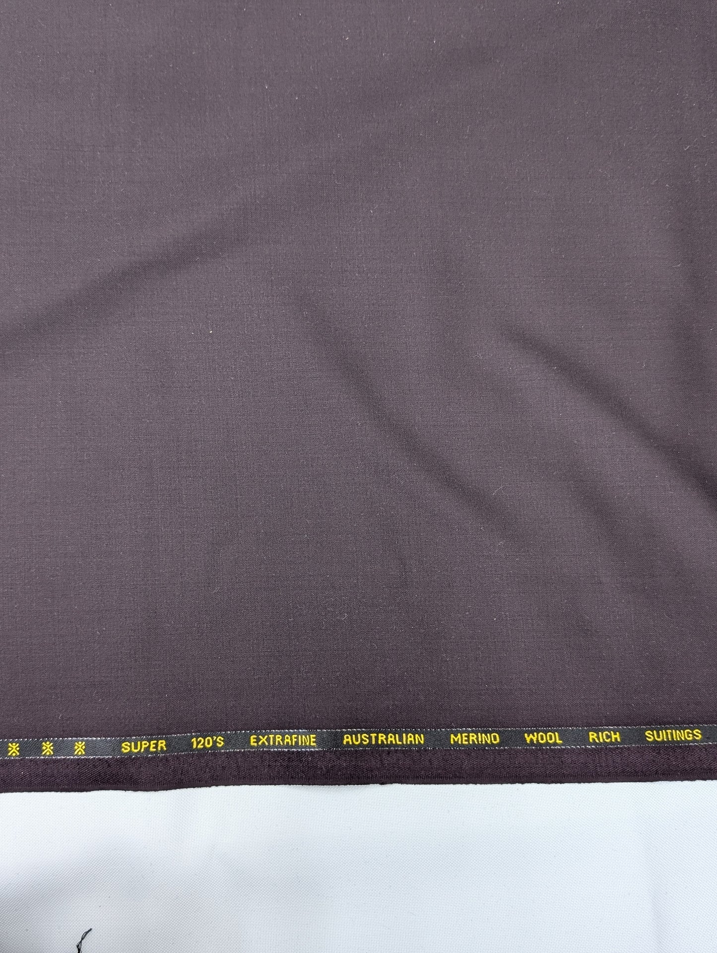 Cavalero Italy Merino Wool Blend Super 120s Unstitched Suiting Fabric (Wine)