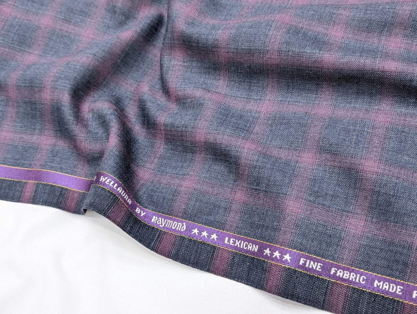 Raymond Wool Blend Super 130s Checkered Unstitched Suiting Fabric