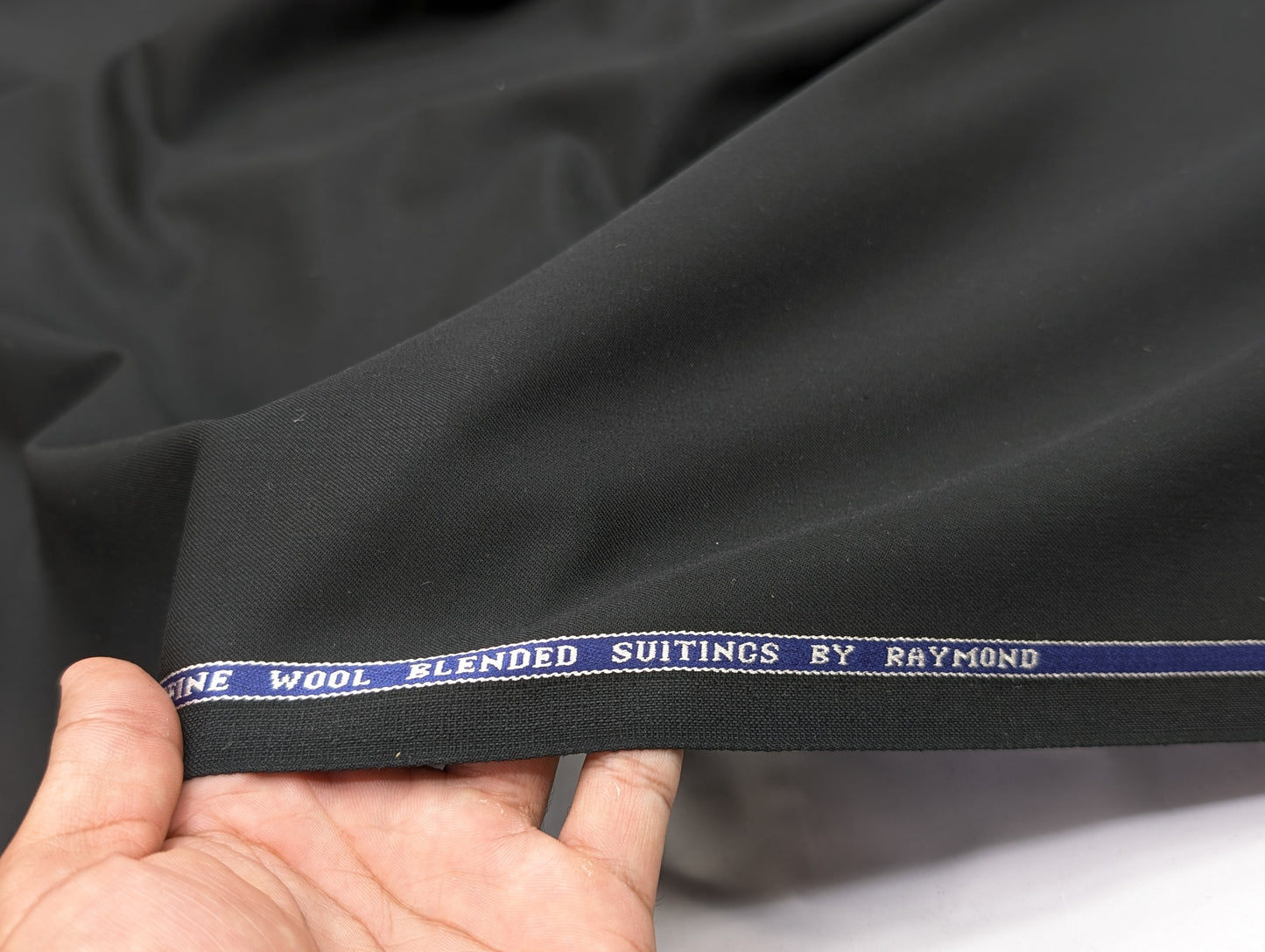 Raymond Superfine Wool Blended Suiting (Greyish Black)