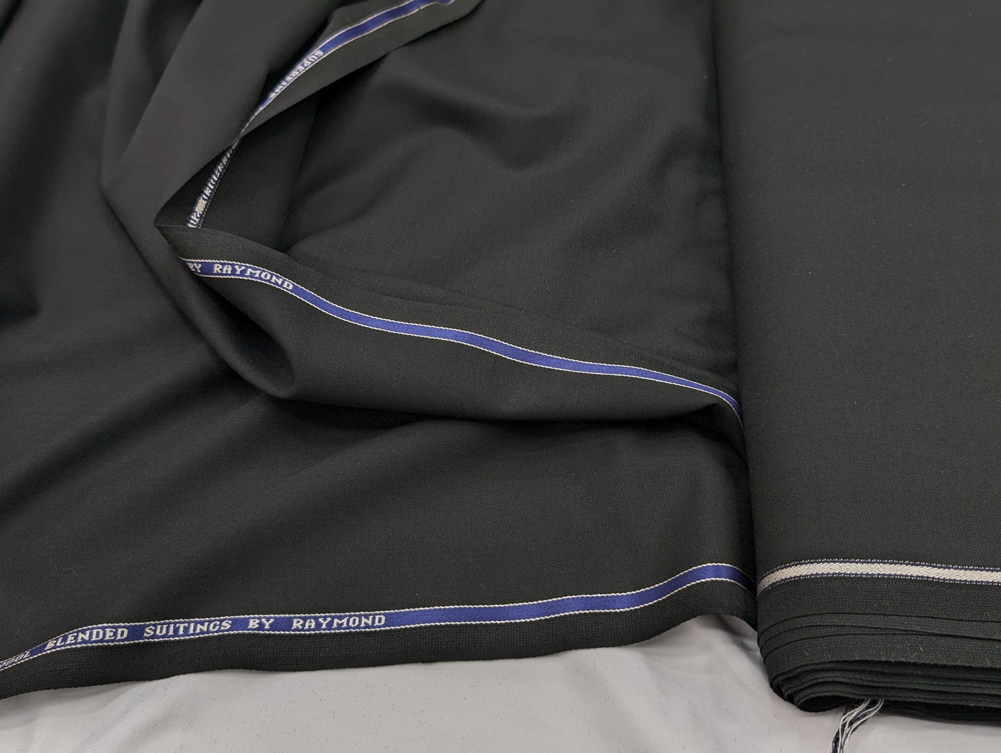 Raymond Superfine Wool Blended Suiting (Greyish Black)