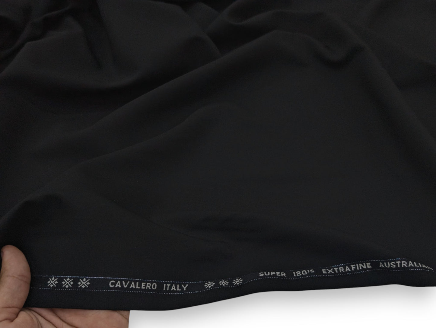 Cavalero Italy 95% Wool Super 180’s Extrafine Australian Merino Wool Unstitched Suiting Fabric (Pure Black)