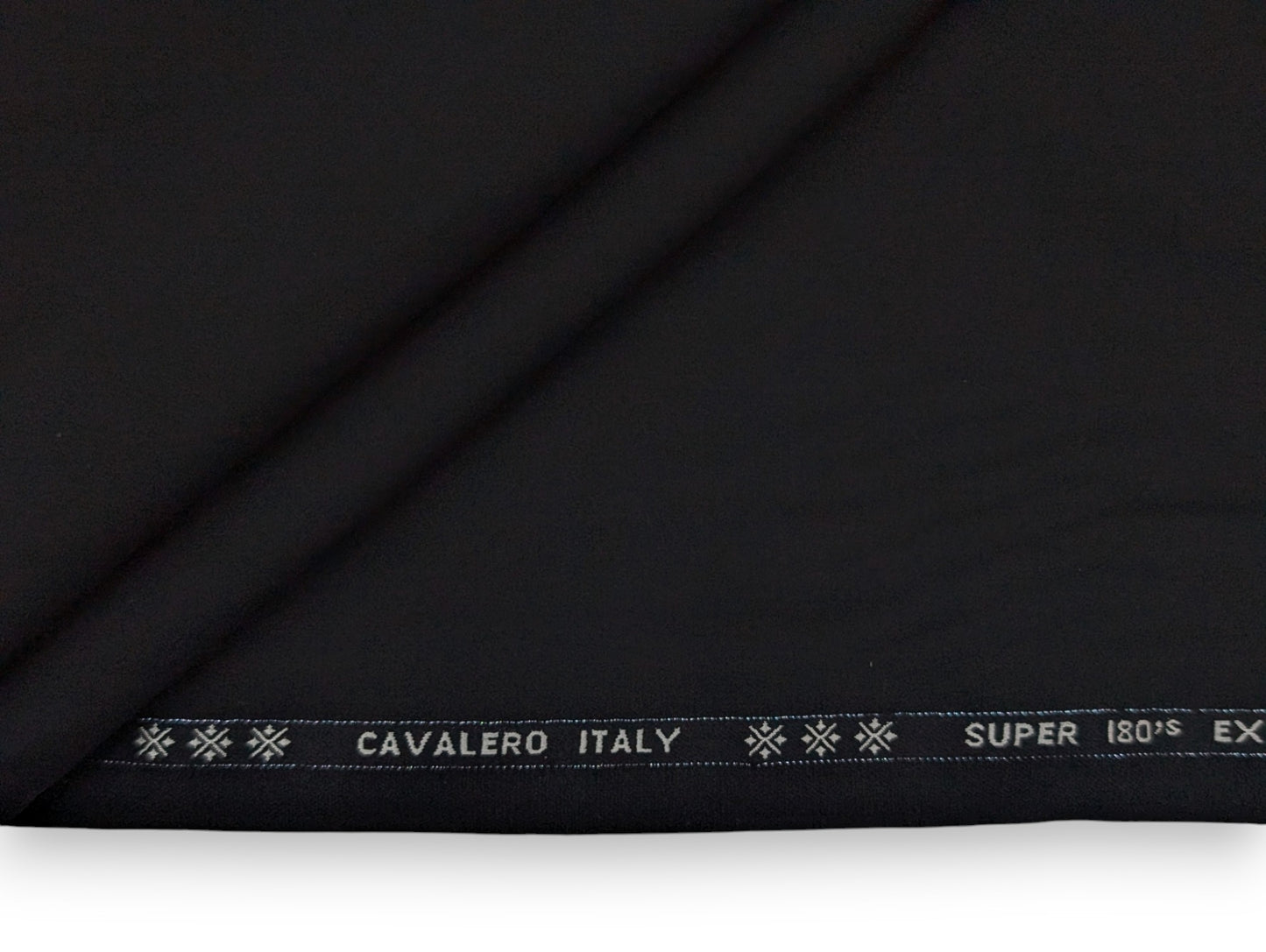 Cavalero Italy 95% Wool Super 180’s Extrafine Australian Merino Wool Unstitched Suiting Fabric (Pure Black)