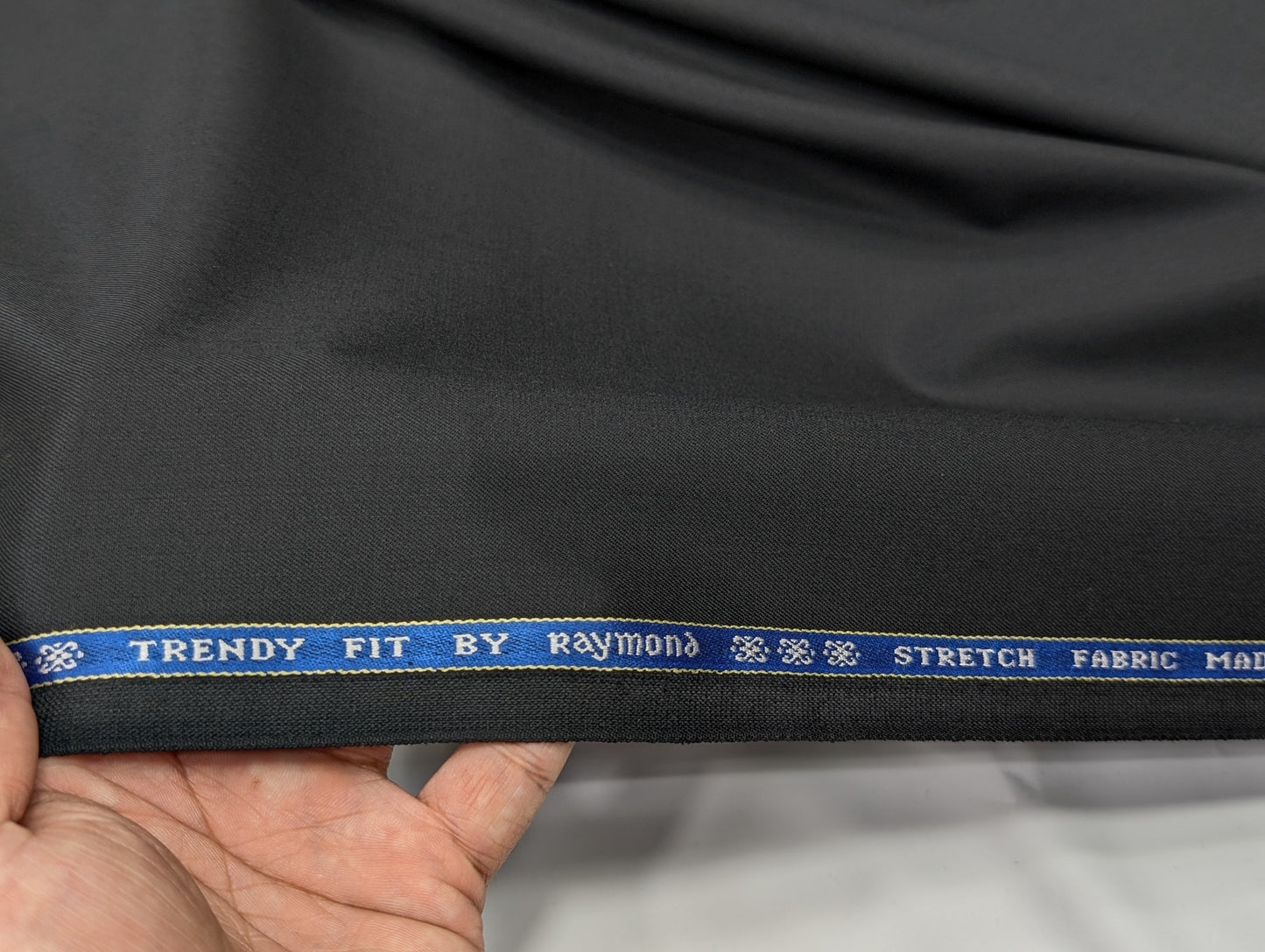 Raymond Wool Blend Unstitched Stretch Suiting Fabric (Black)