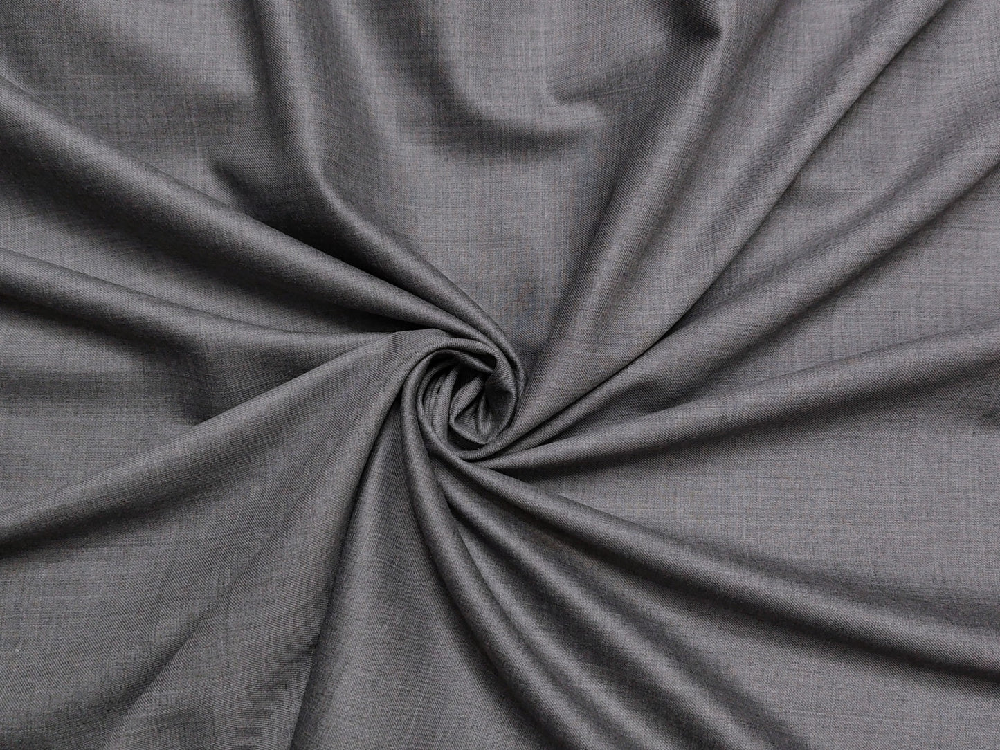 Valenzo 45% Ultrafine 150s Merino Wool Blend Suiting Fabric (Stone Gray, Self Design)