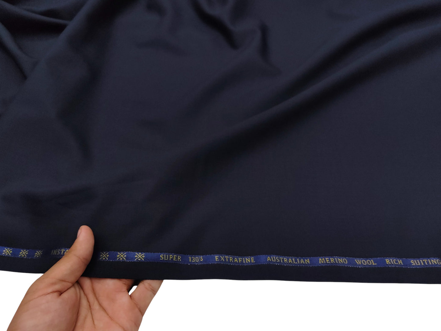 Cavalero Italy 60% Wool Super 130s Extrafine Australian Merino Wool Blend Suiting Fabric (Navy Blue, Plain Weave)