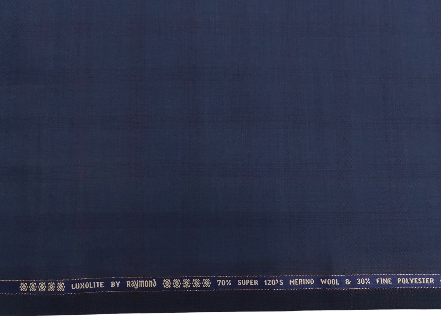 Raymond Luxolite 70% Wool Super 120s Suiting Fabric (Blue, Checkered)