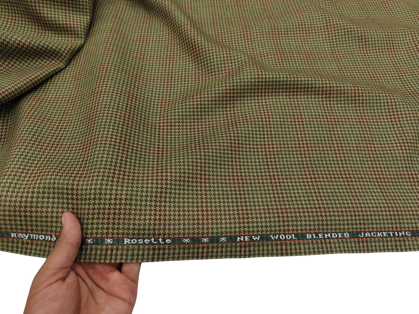 Raymond Rosette Wool Blended Jacketing Suiting Fabric (Green And Red, Houndstooth Pattern)