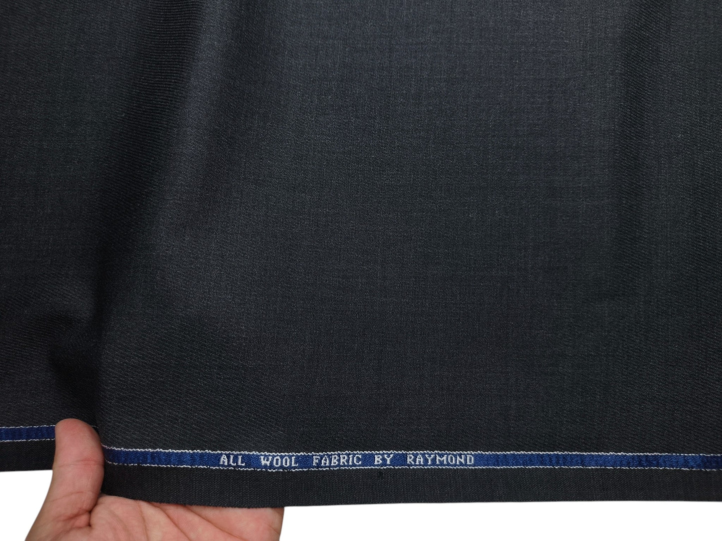 Raymond 100% Wool Premium Suiting Fabric (Charcoal Grey, Self Pattern)