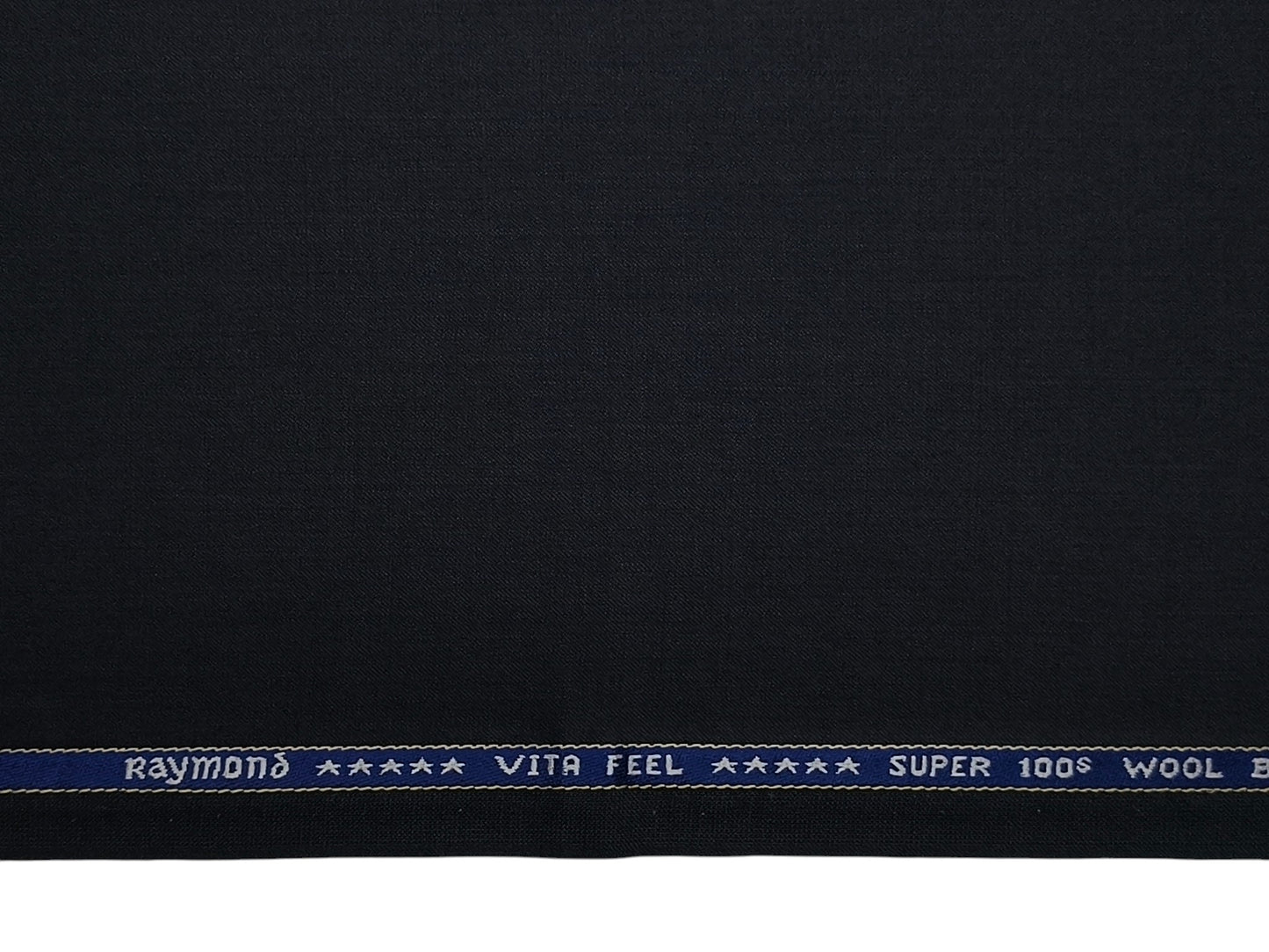 Raymond Vitafeel Exotic 52% Wool Super 100s Merino Wool Blend Suiting Fabric (Grey, Plain)