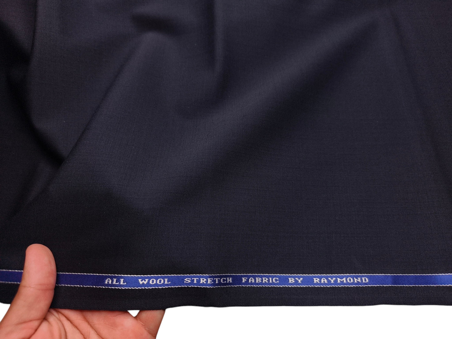Raymond 100% Wool Stretch Lightweight Suiting Fabric (Deep Navy Blue, Plain)
