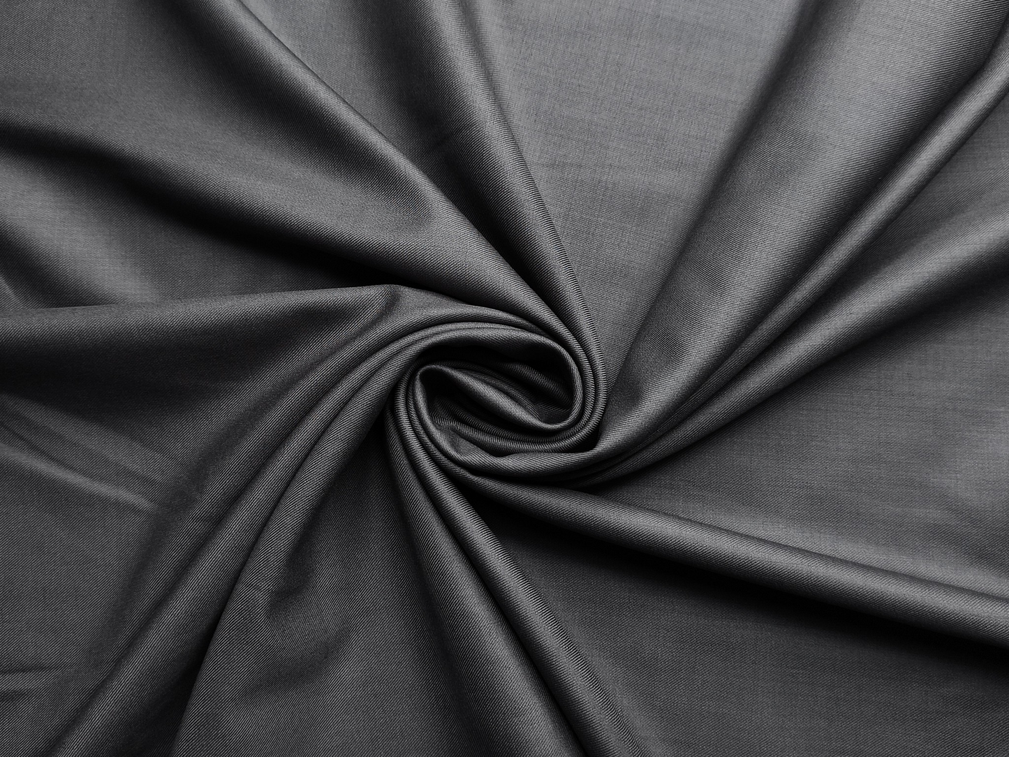 Georgia Gullini Italy Super 160s Wool Blended Premium Suiting Fabric (Metal Grey, Plain)