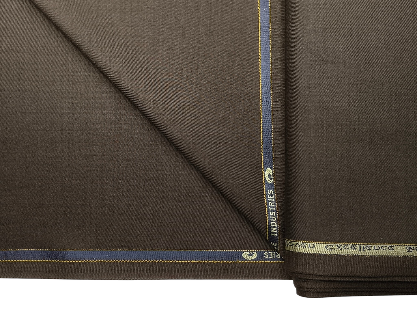 Georgia Gullini Italy Super 130s Merino Wool Blended Suiting Fabric (Coffee Brown, Plain)