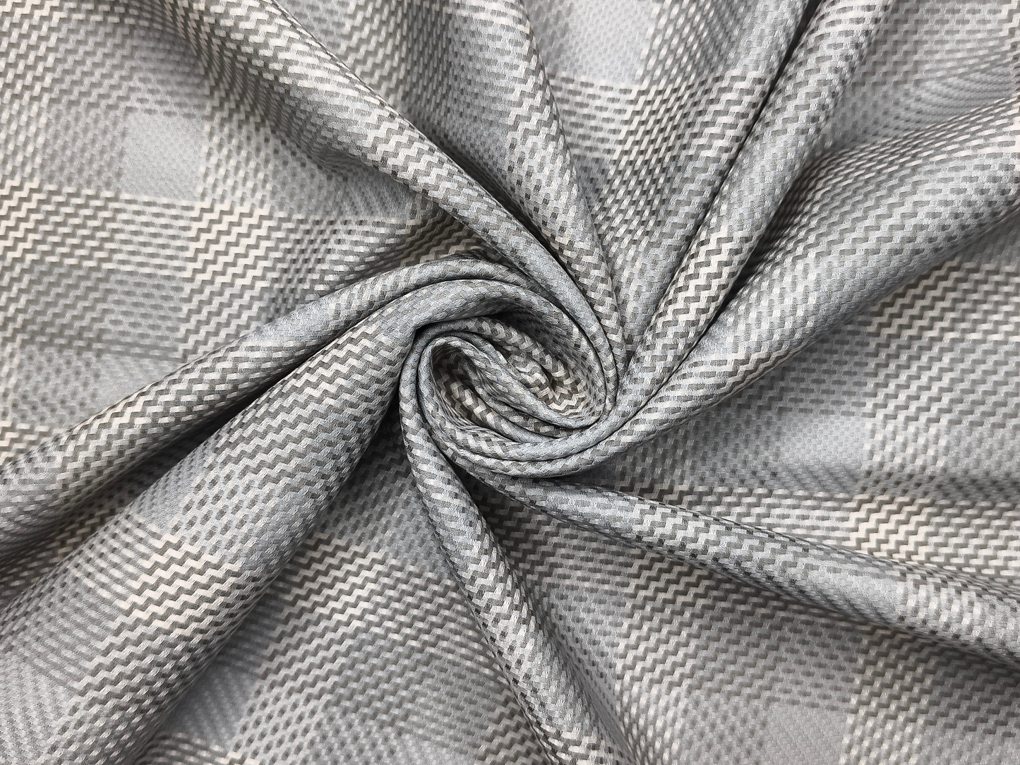 Reid & Taylor Finest Giza Cotton Luxury Shirting Fabric (Pista Grey, Windowpane Checks)