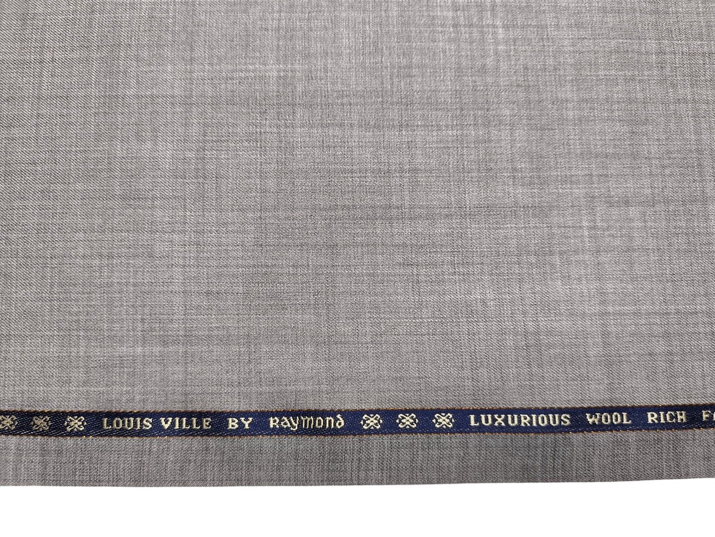 Raymond Louis Ville 60% Merino Wool Blended Super 140s Premium Suiting Fabric (Light Grey, Plain)