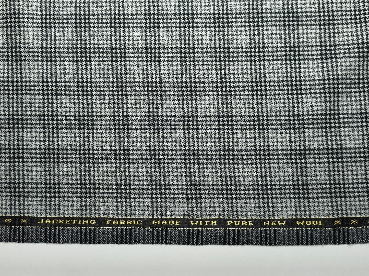 Raymond Scotsman 100% Wool Jacketing Suiting Fabric (Grey & Black, Houndstooth Checks)