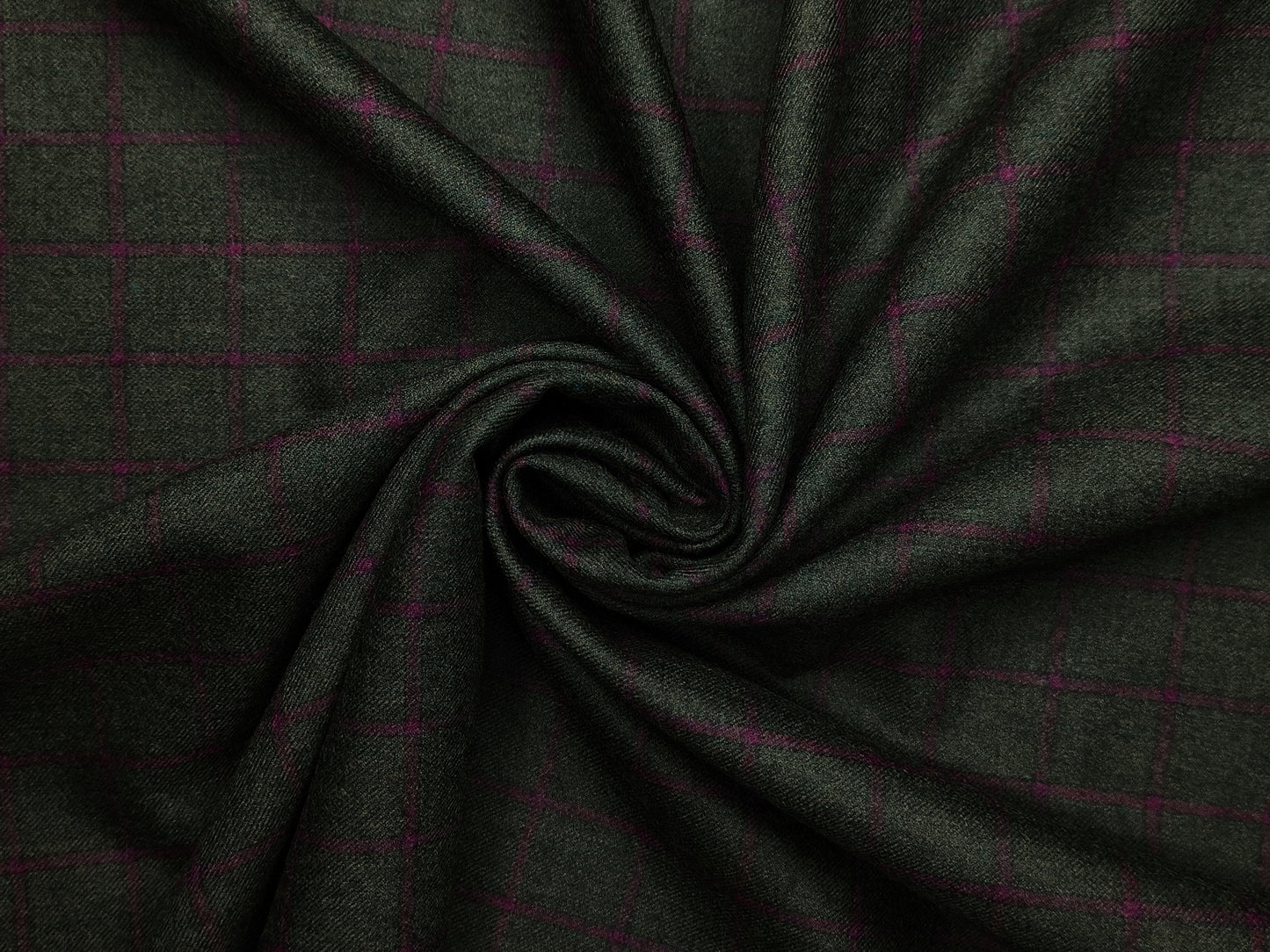 Raymond Ornello 100% Wool Super 90s Jacketing Suiting Fabric (Bottle Green & Burgandy, Checks)