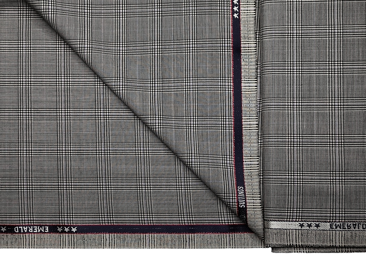 Georgia Gullini Italy Emerald Super 110s Extrafine Merino Wool Blended Premium Suiting Fabric (Light Grey, Windowpane Checks)