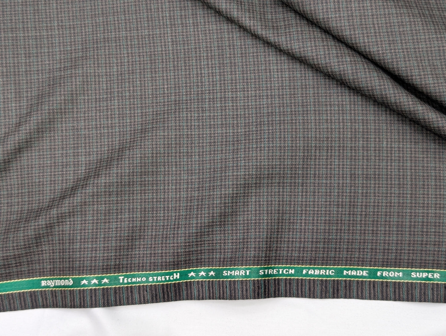 Raymond TechnoStretch Wool Blend Unstitched Checkered Suiting Fabric