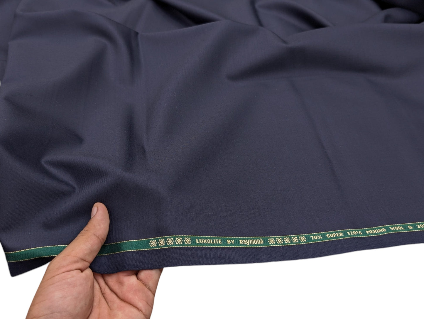 Raymond Luxolite 70% Wool Super 120's Premium Unstitched Suiting Fabric (Navy Blue)