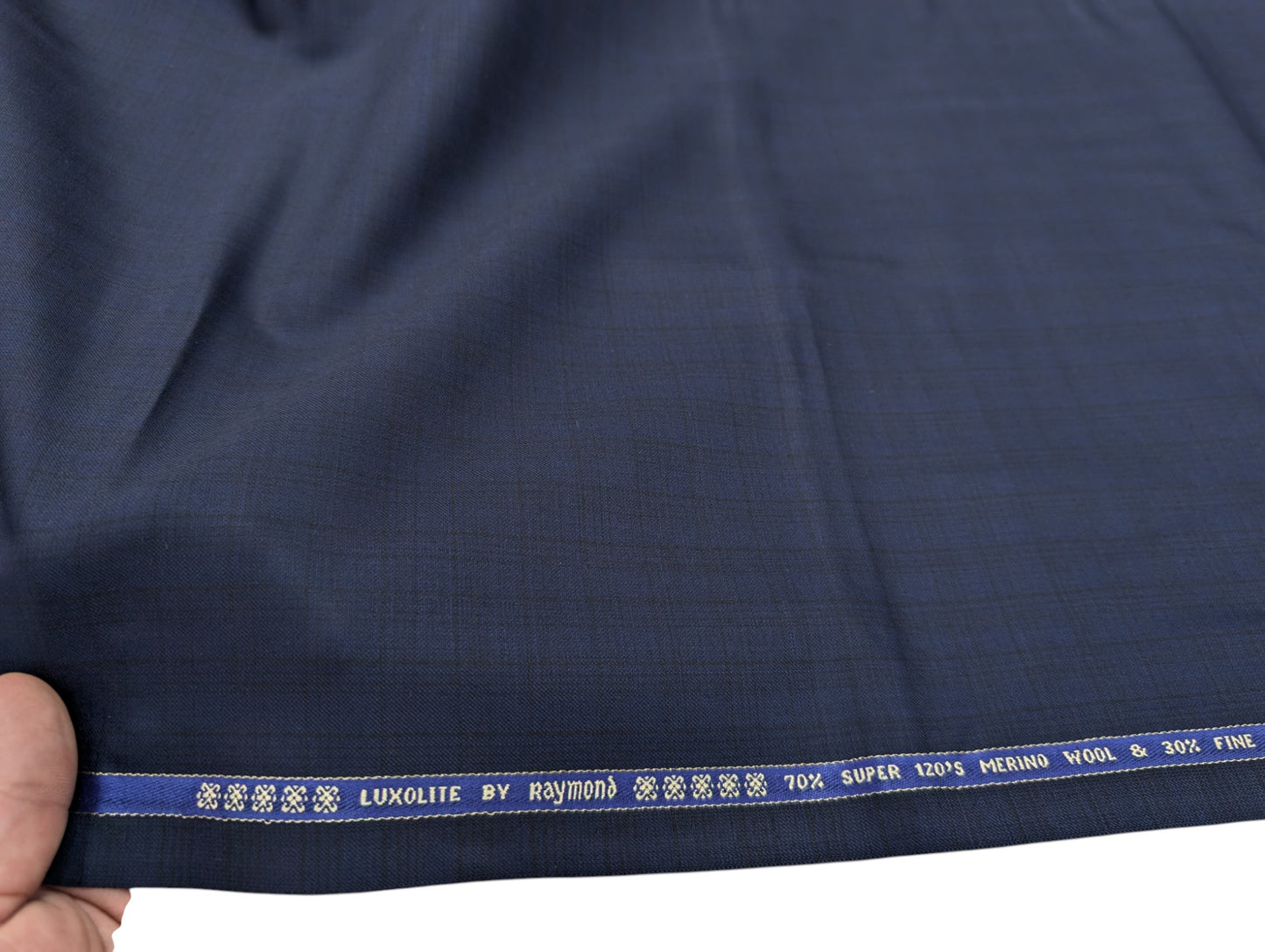 Raymond Luxolite 70% Wool Super 120's Premium Unstitched Suiting Fabric